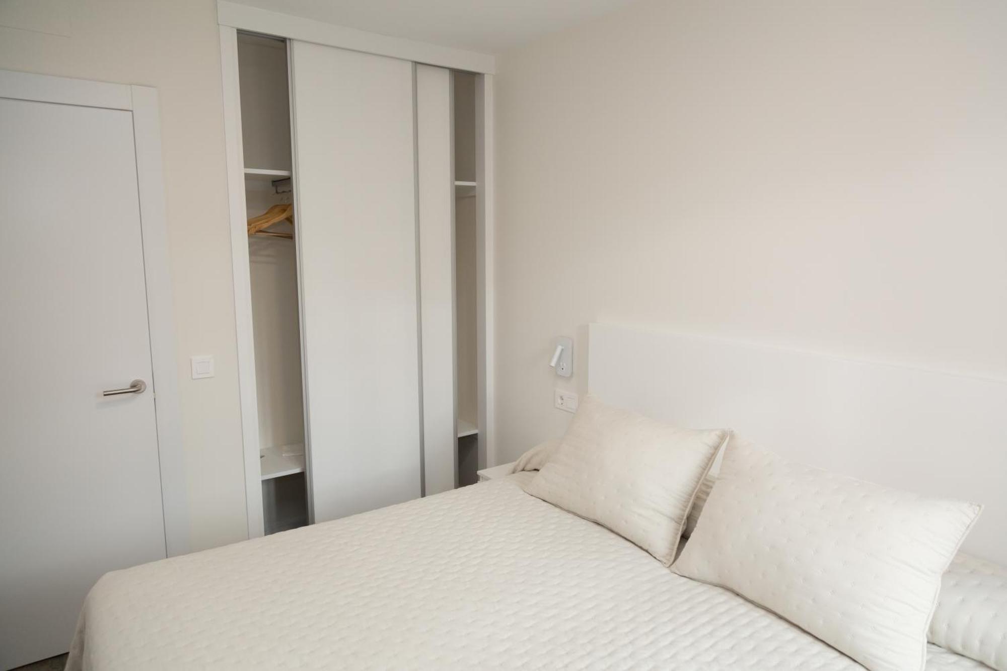 Apartamentos Playa De Cóbreces Eksteriør bilde