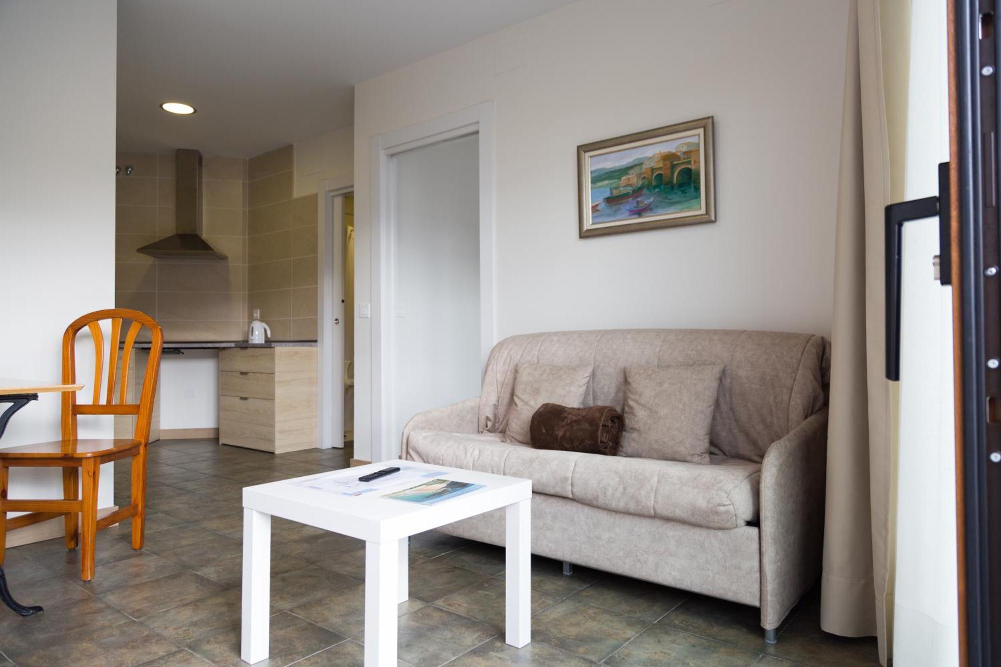 Apartamentos Playa De Cóbreces Eksteriør bilde