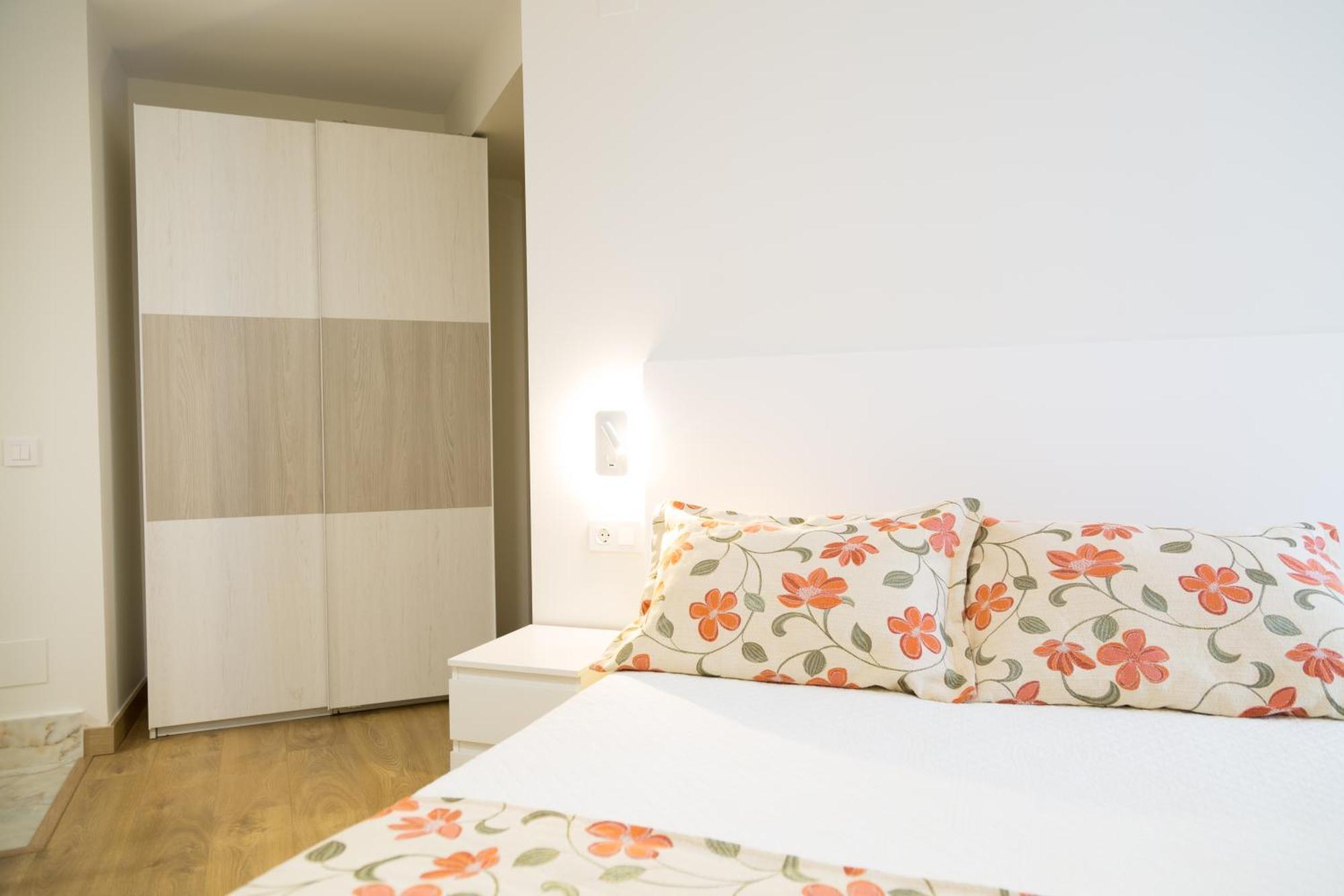 Apartamentos Playa De Cóbreces Eksteriør bilde